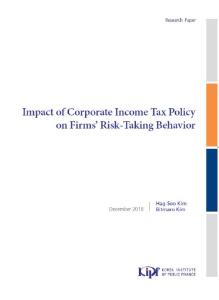 Impact of Corporate Income Tax Policy on Firms' Risk-Taking Behavior